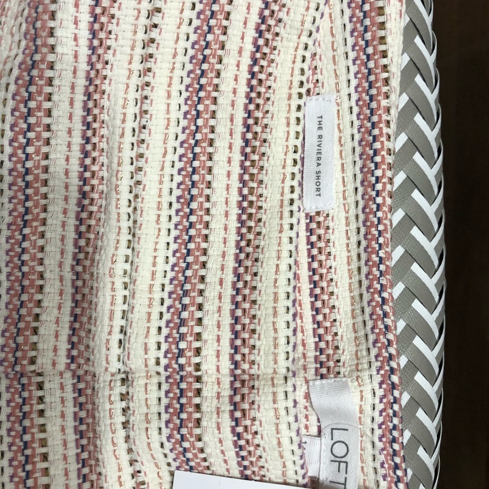 LOFT -NWT shorts Size 14